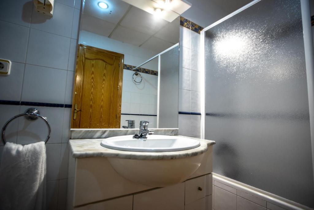 Kúpeľňa v ubytovaní Hotel Apartamentos Mojácar Beach