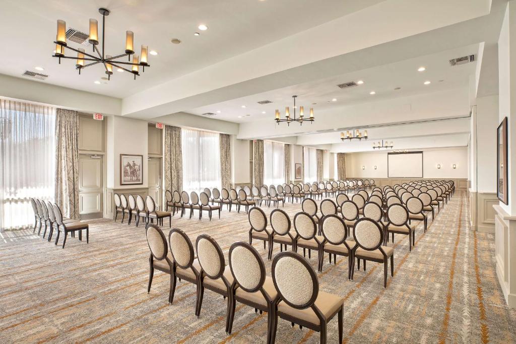Konferenční prostory v ubytování Westward Look Wyndham Grand Resort & Spa