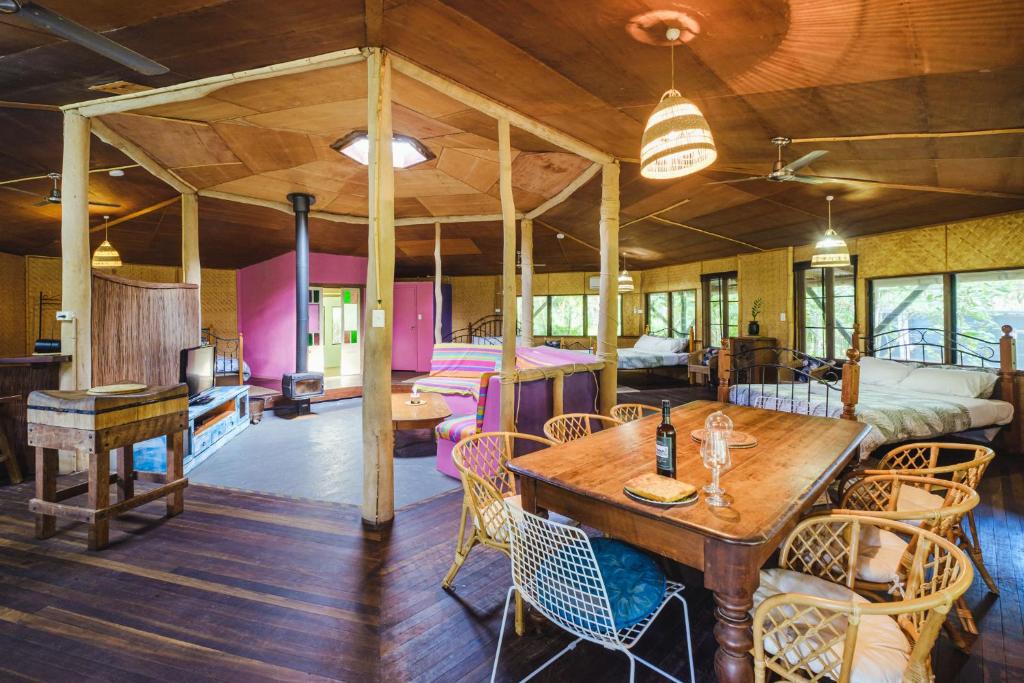 Area soggiorno di Getaways at Byfield