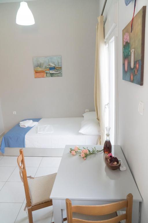 Heraklion Old Port Apartments - 10