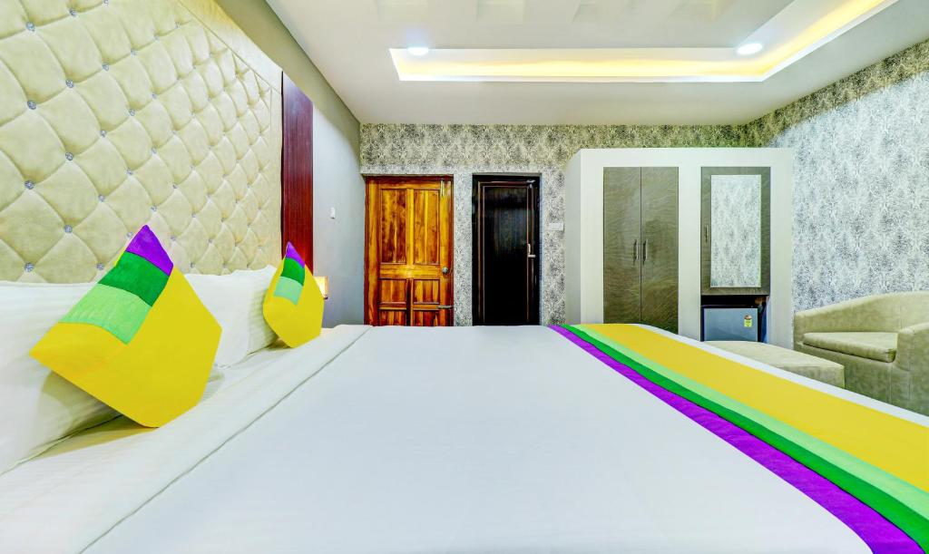 Postel nebo postele na pokoji v ubytování Itsy Hotels Aasma Luxury Villa