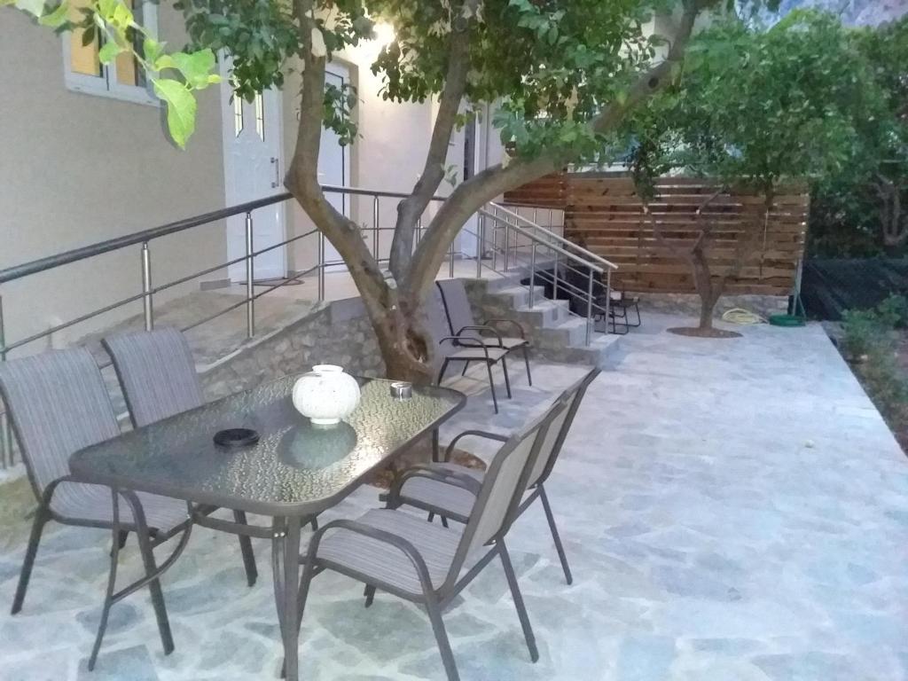 Balkon lub taras w obiekcie THALASSA ALMYROS APARTMENTS