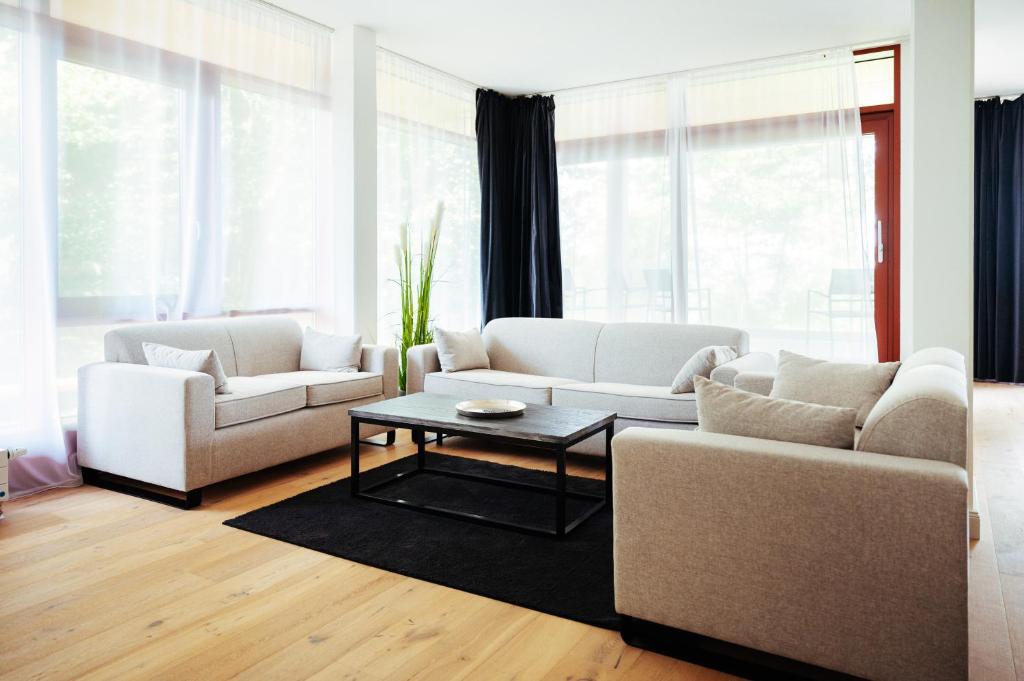 Intermar Hotel & Apartments - Apartment With Balcony