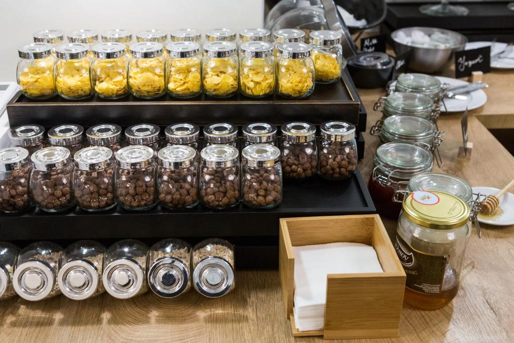 Classic Hotel by Athens Prime Hotels - Resim 34