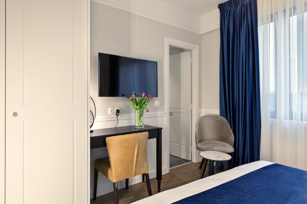 Classic Hotel by Athens Prime Hotels - Resim 40