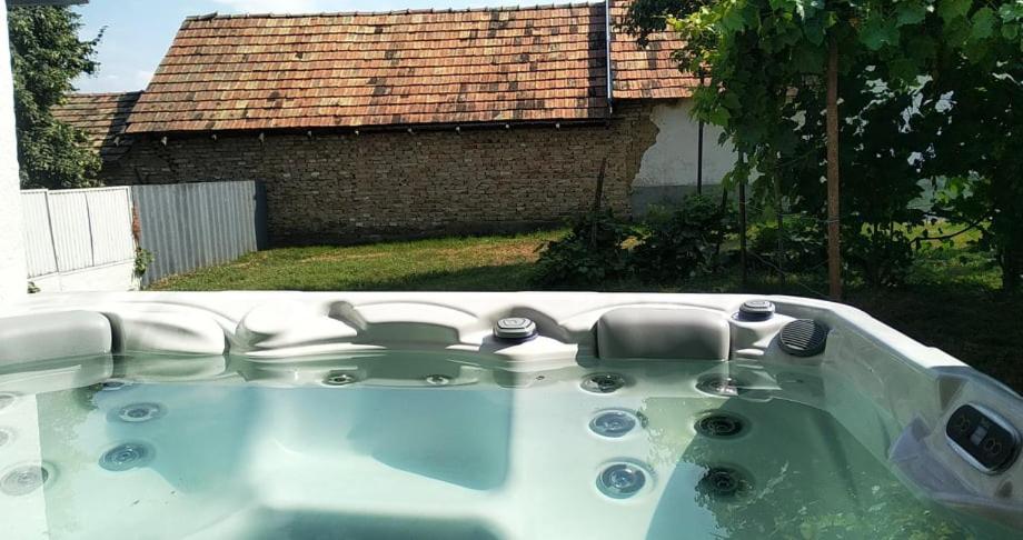 Fotografie z fotogalerie ubytování Dancz Home v destinaci Dég