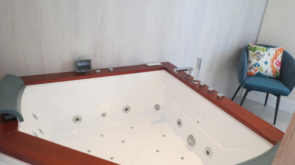La Puerta de Nerja Boutique - Jacuzzi privado en Nerja