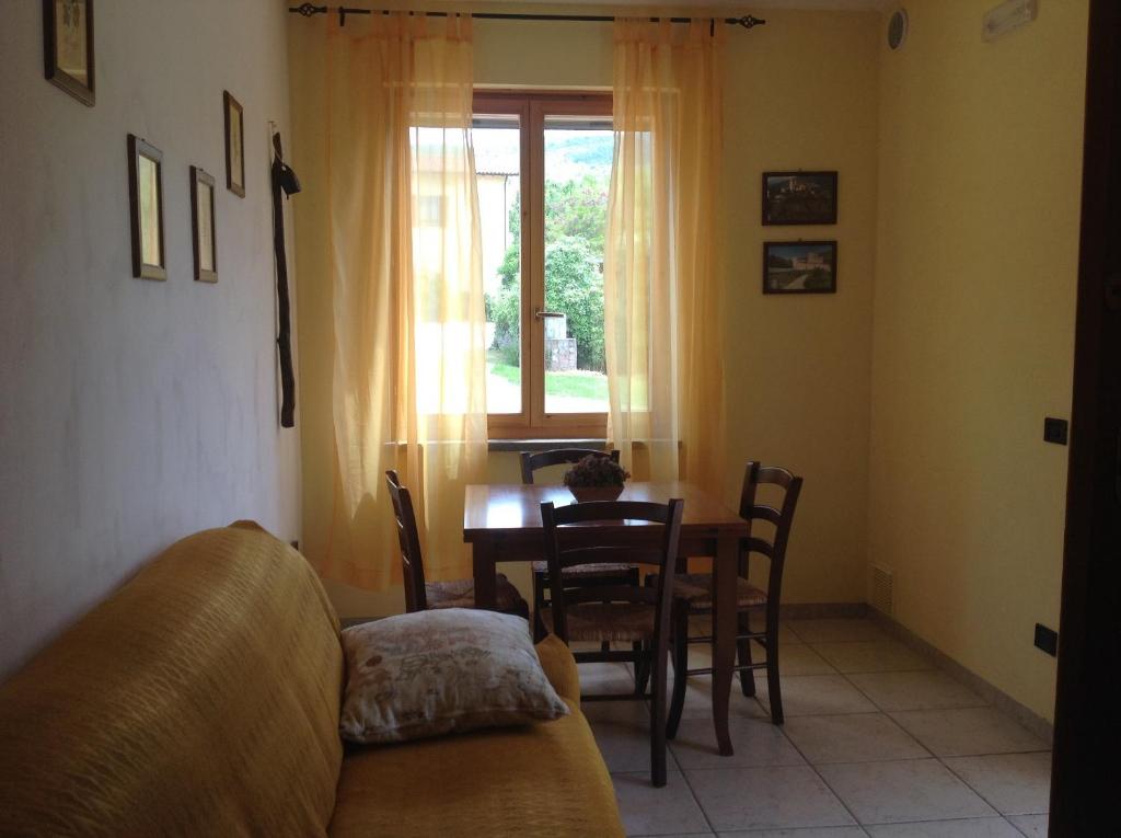 Posezení v ubytování Valle del Poggio