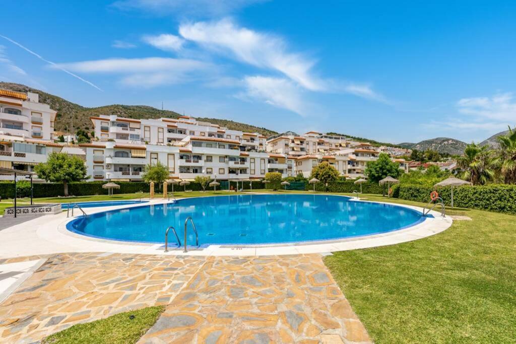 Apartment FAMILY Benalmarina Costa del sol Piscina y parking ...