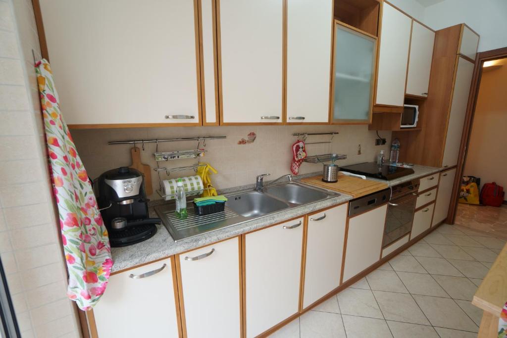 Kuchnia lub aneks kuchenny w obiekcie Residenza Feltre