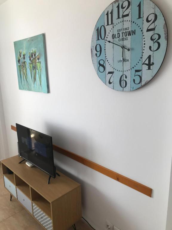 Zdjęcie z galerii obiektu Yumbo Beach Apartment 2 with high speed free internet w mieście San Bartolomé