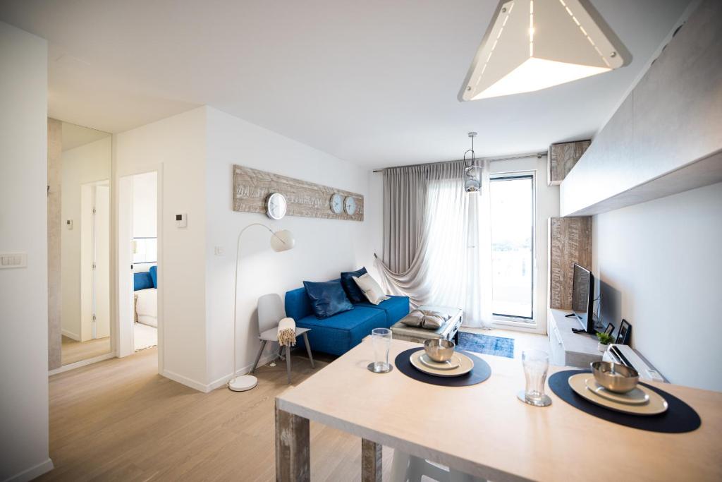 Island View Luxury Apartments - 3