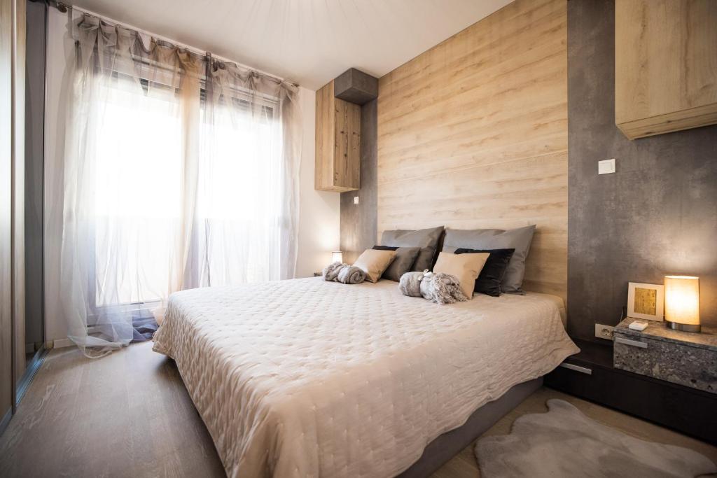 Island View Luxury Apartments - 6