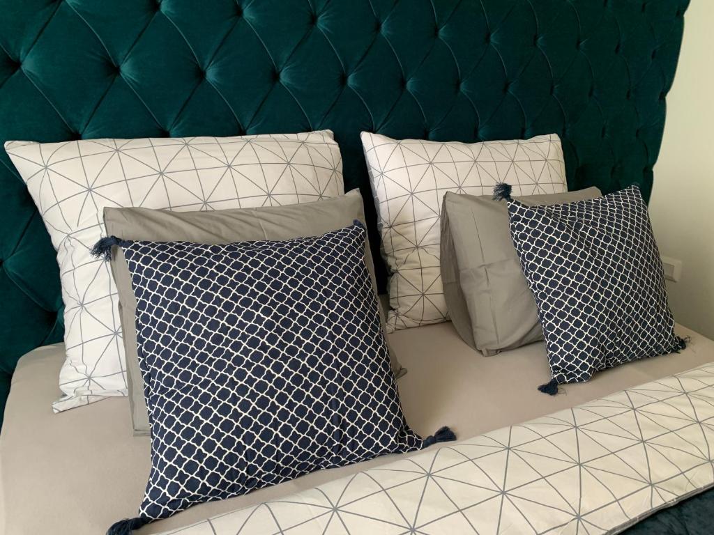 Voodi või voodid majutusasutuse Hollik Apartmanház toas