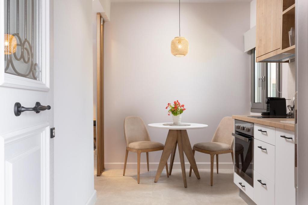A cozinha ou kitchenette de Onore Luxury Suites