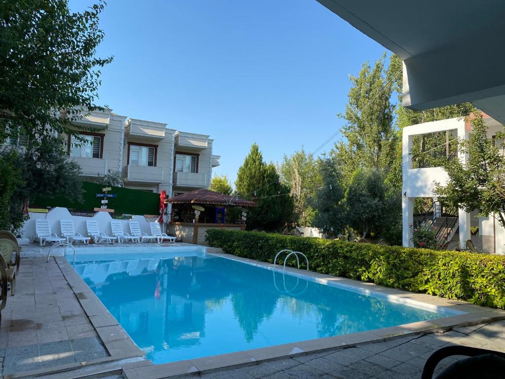 Bazén v ubytování Sunrise Aya Hotel nebo v jeho okolí