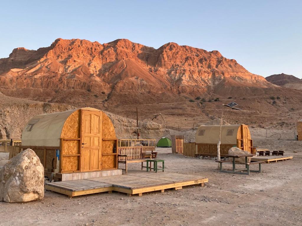 Photo de la galerie de l'établissement Badolina Ein Gedi Glamping, à Ein Gedi