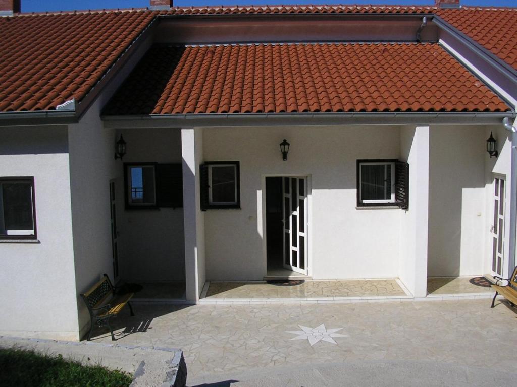 Budova, v ktorej sa apartmán nachádza