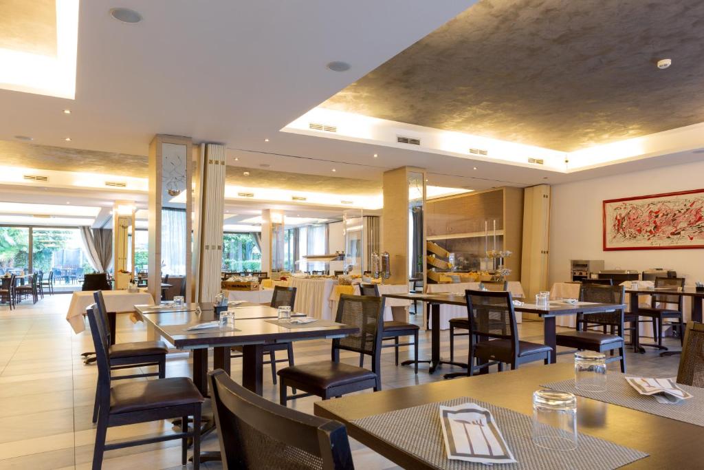 Restaurace v ubytování Hotel Campagnola