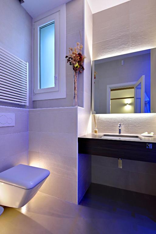 Een badkamer bij Dimora Del Dragone
