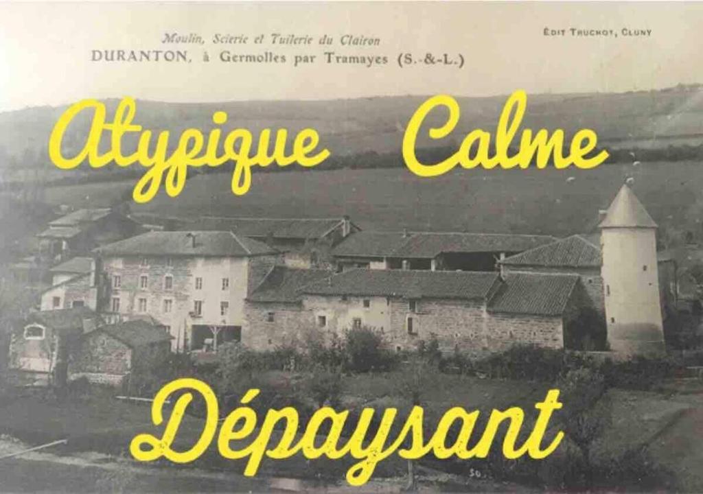uma capa de livro do apartamento autografine degrump em Dormez dans la chambre du meunier ! em Germolles-sur-Grosne