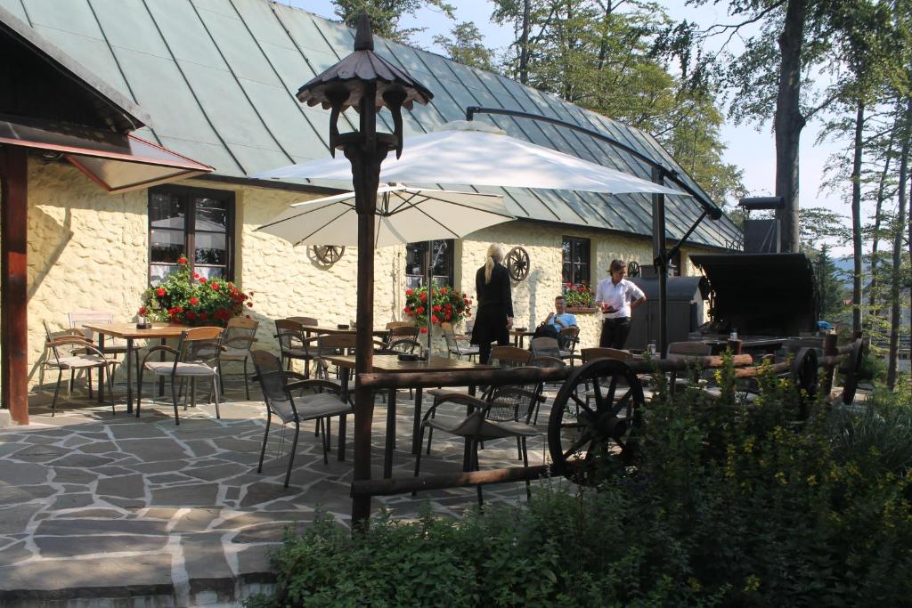 Restaurace v ubytování Bungalovy-Pustevny