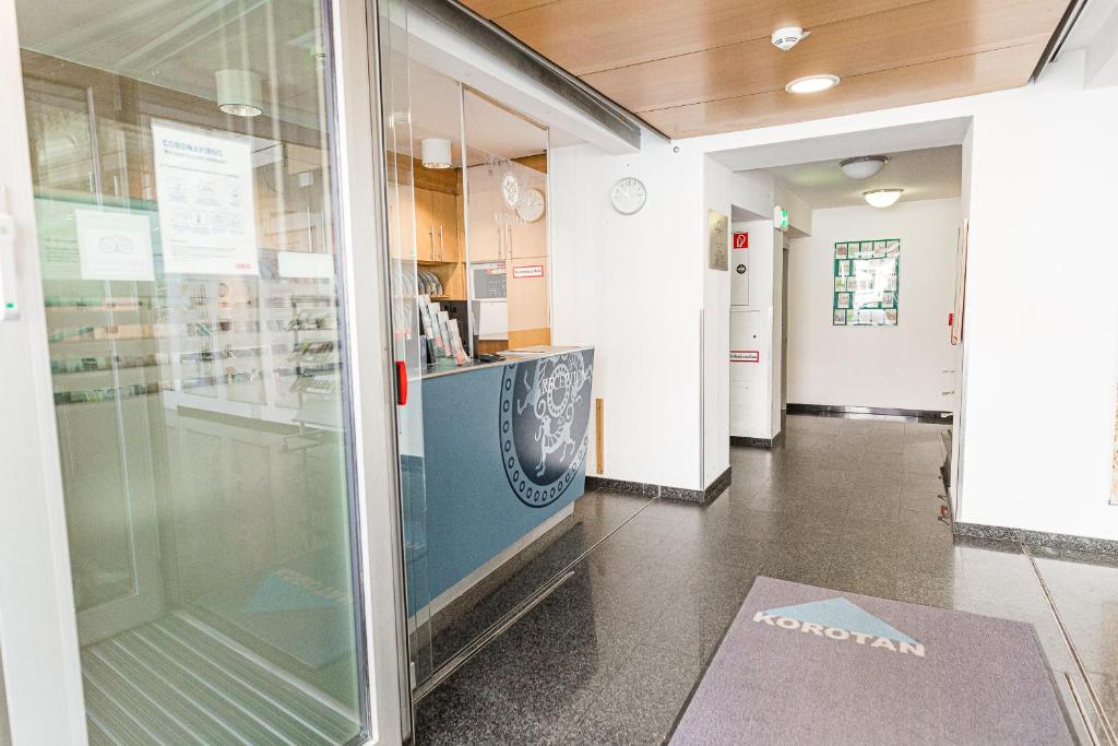 Hotel Korotan - Resim 41