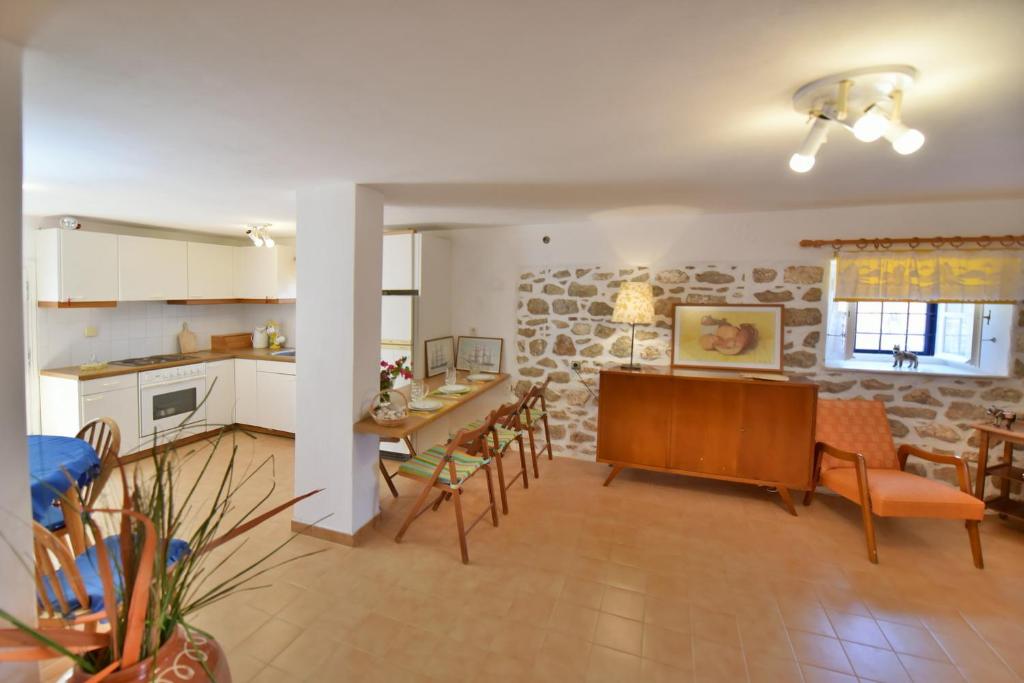 Kuchyň nebo kuchyňský kout v ubytování Options House