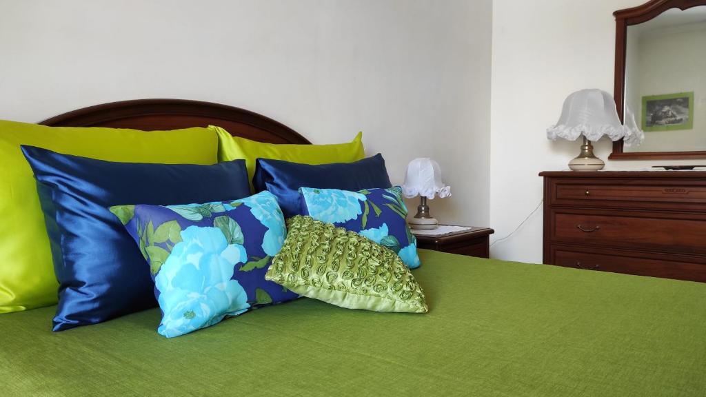 Ліжко або ліжка в номері B&B Casa Ippolito Stabiae Coast