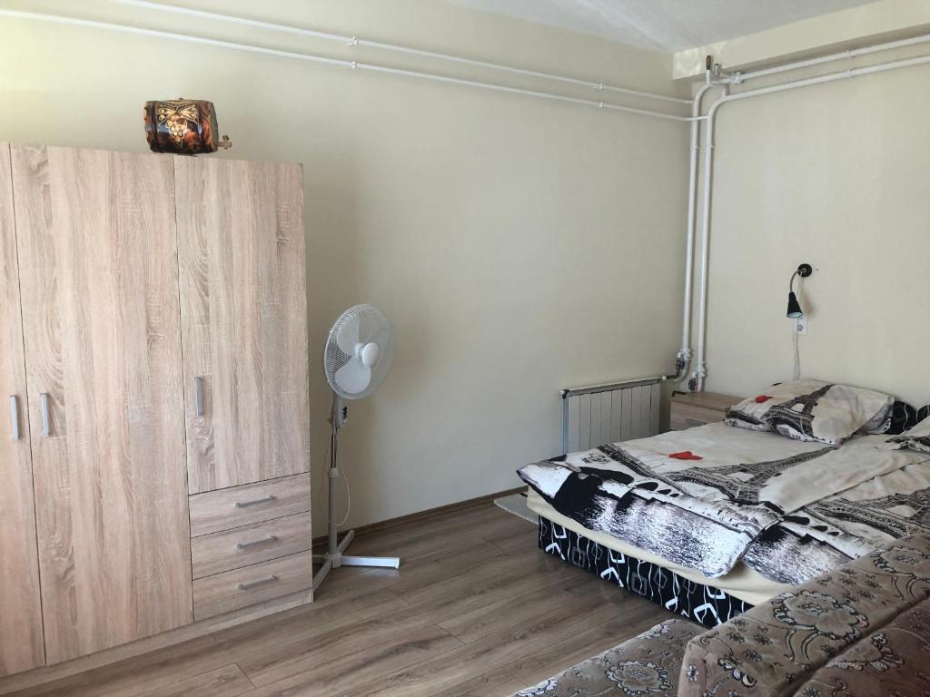 Postel nebo postele na pokoji v ubytování Relax Bogács