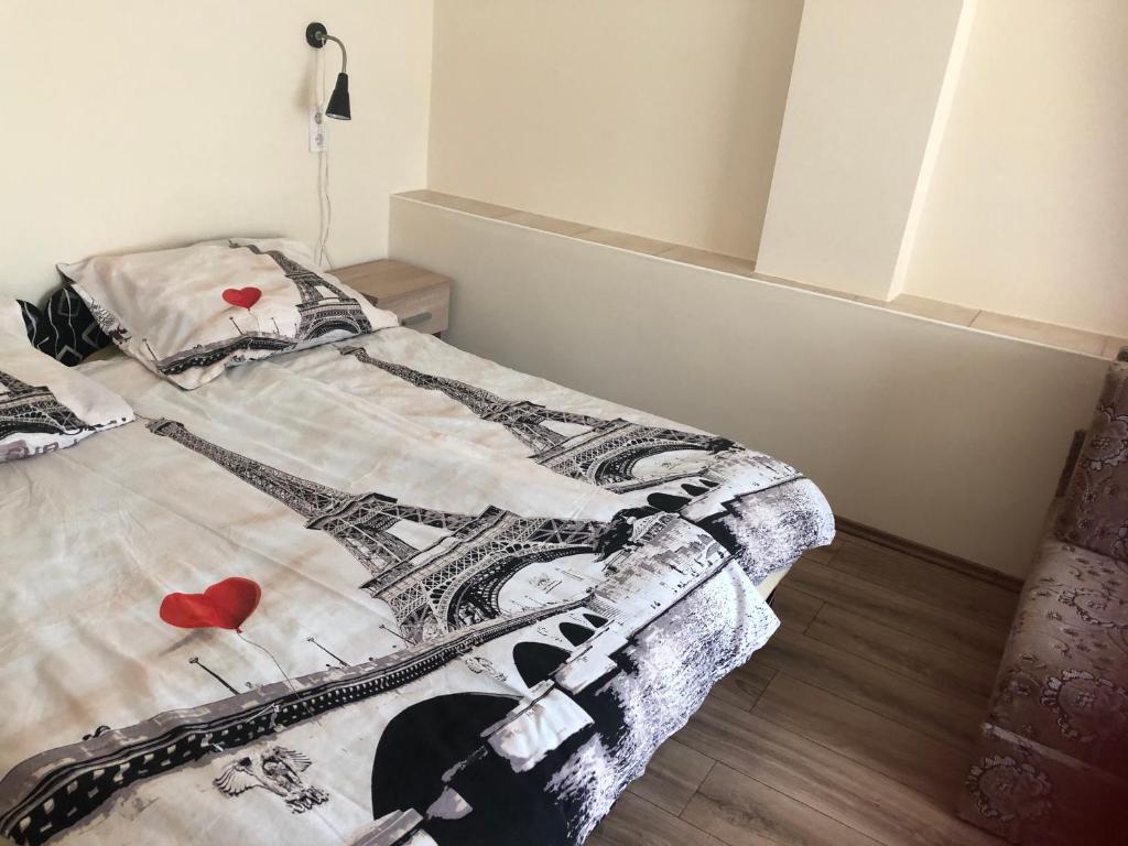 Postel nebo postele na pokoji v ubytování Relax Bogács
