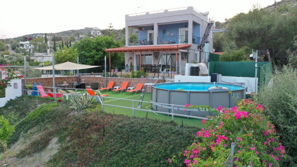 The swimming pool at or close to Thalassa