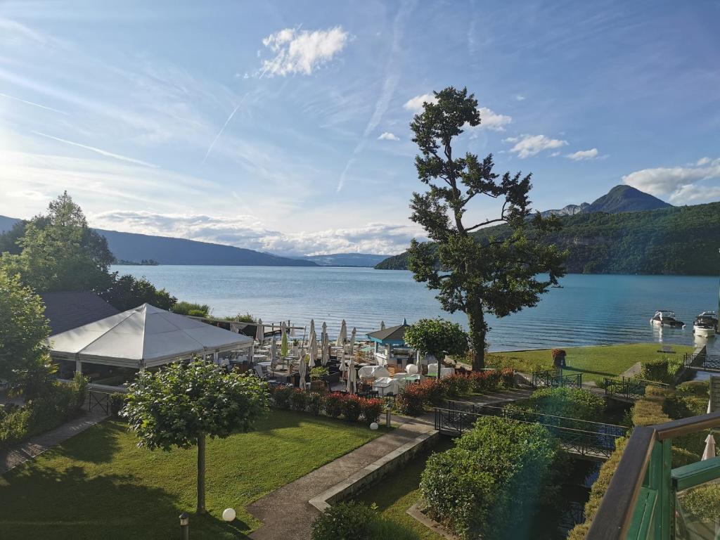 Lac Annecy plage privée, Duplex Baie des voiles - Wohnung Mit Lake View