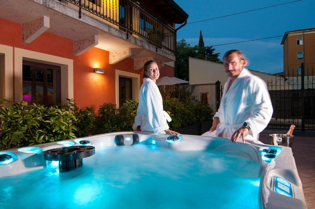 Hotel Fontana Verona - Resim 26