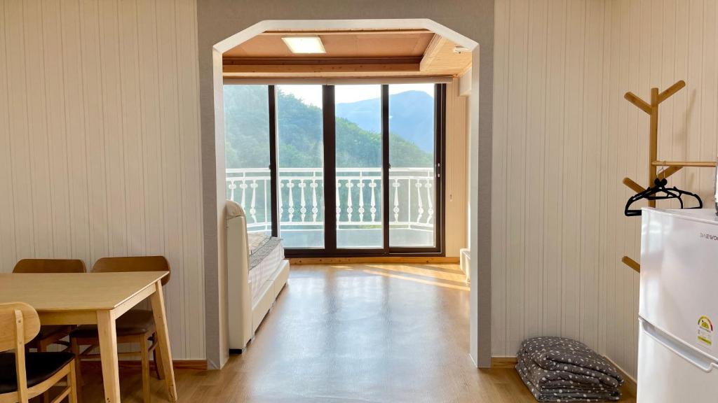 Fotografie z fotogalerie ubytování Gurye Junsung Resort v destinaci Gurye