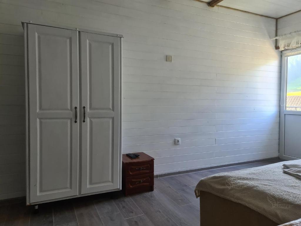 Гостинний Двір Вишня - Chambre Double Avec Vue En Montagne