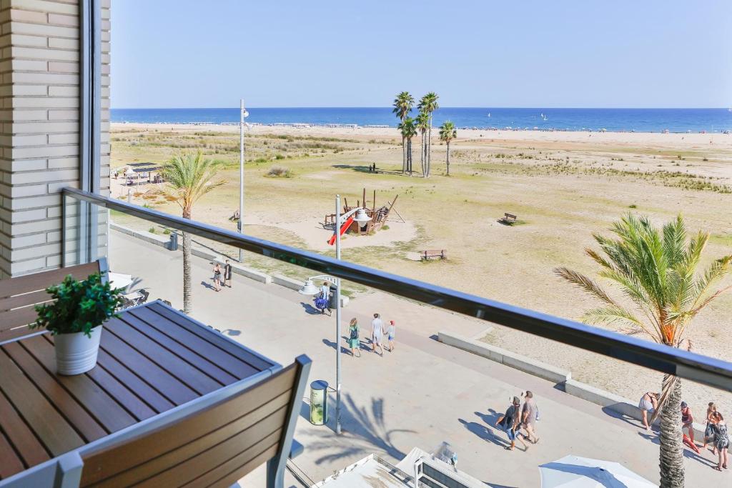 Apartaments Les Palmeres Coma-ruga, Comarruga – Updated 2023 ...