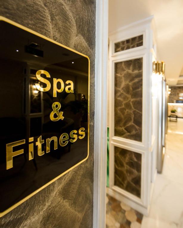 Certifikát, hodnocení, plakát nebo jiný dokument vystavený v ubytování Grand Midway Hotel