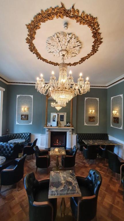 Hotel St George by Nina - Resim 6