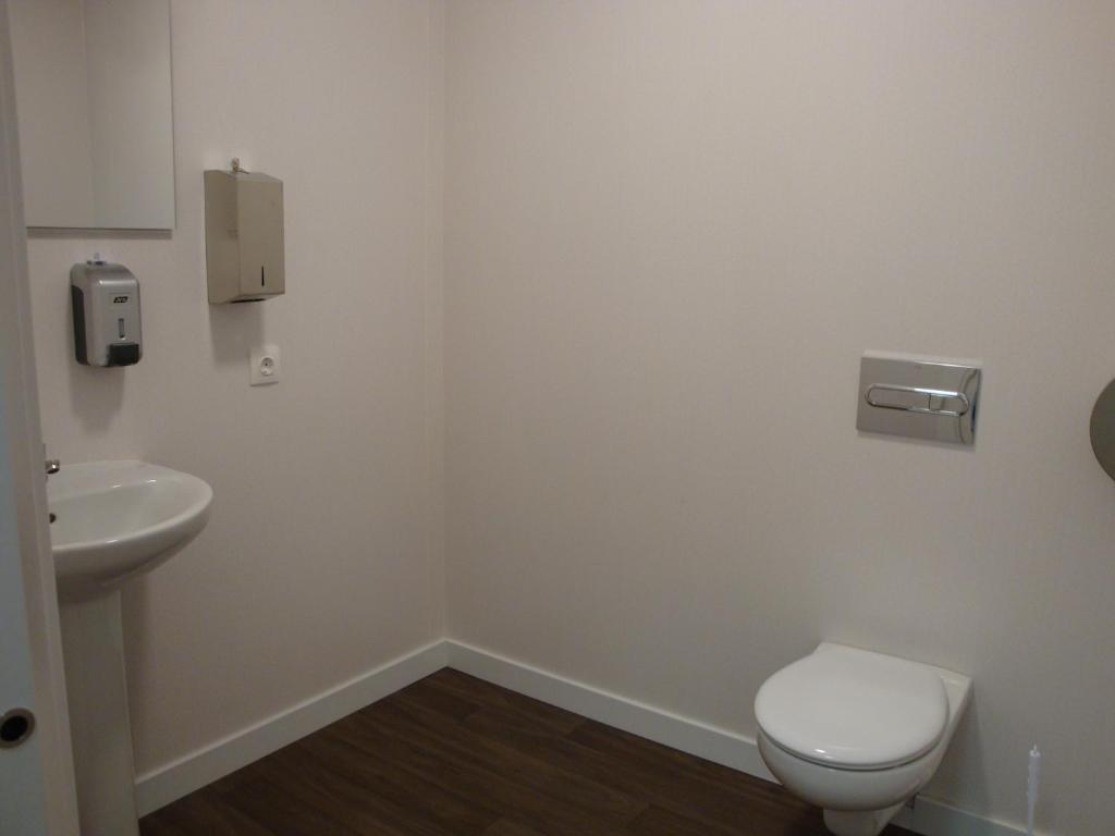 reservar en Agora Hostel