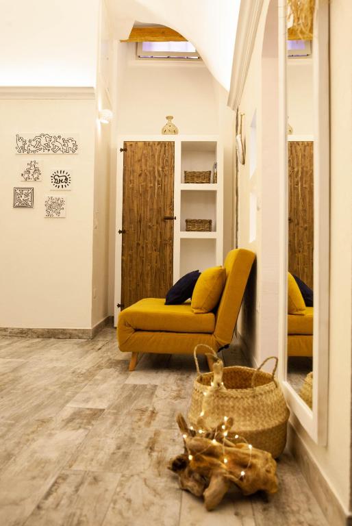 Część wypoczynkowa w obiekcie Plebiscito House - Casa Vacanze Napoli