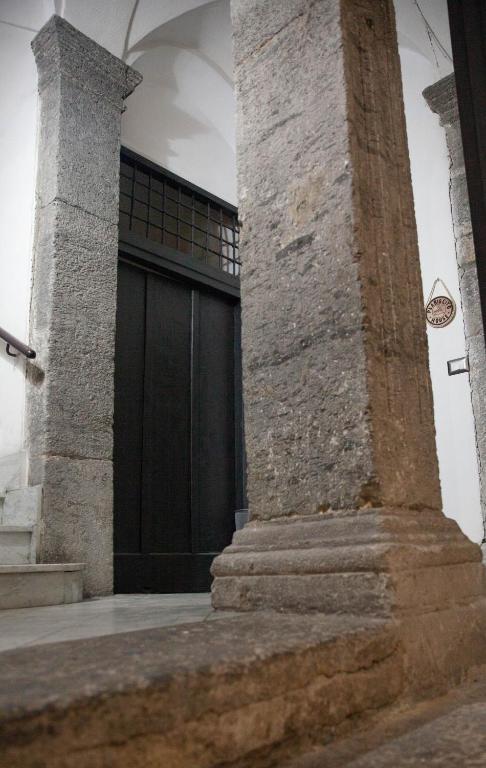 Zdjęcie z galerii obiektu Plebiscito House - Casa Vacanze Napoli w mieście Neapol