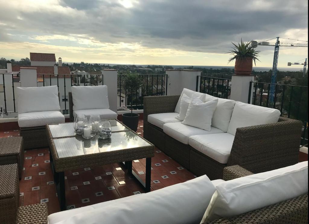 Great Penthouse with fantastic views of Costa Del Sol ...