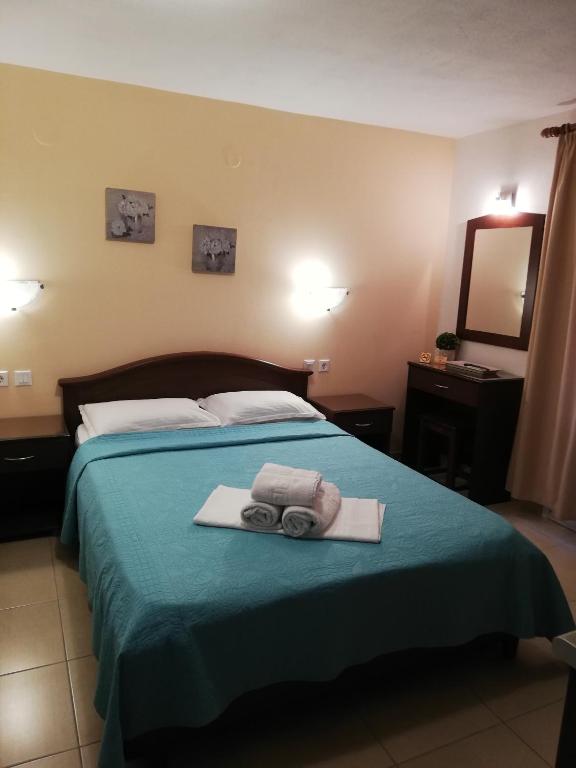 Denis Studios and Apartments - 18