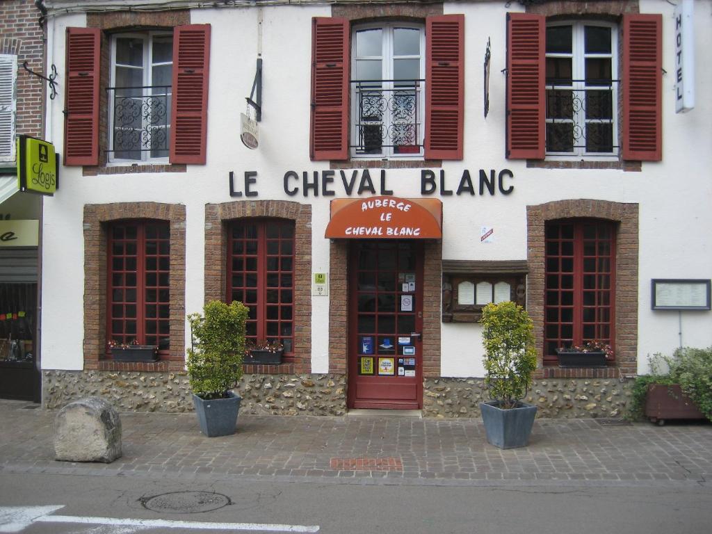 Hotel Restaurant Le Cheval Blanc, Charny – Updated 2022 Prices
