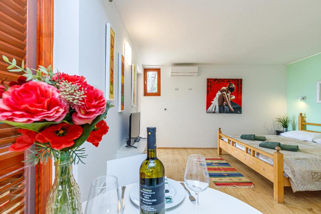 Postel nebo postele na pokoji v ubytování Al Mare Apartments