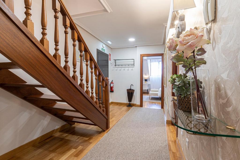 Fotografie z fotogalerie ubytování DE LA GUARDIA SUITE ROSAL v destinaci Oviedo