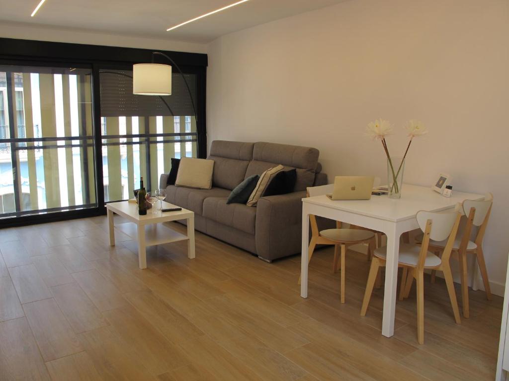 Apartamentos Romero, Alicante – Updated 2022 Prices