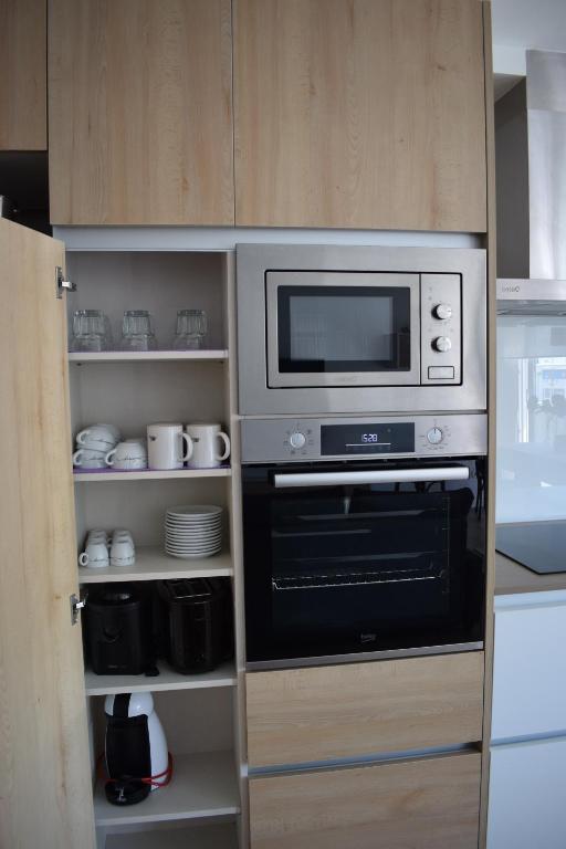 Kuchyňa alebo kuchynka v ubytovaní Nuevo apartamento céntrico junto al mar