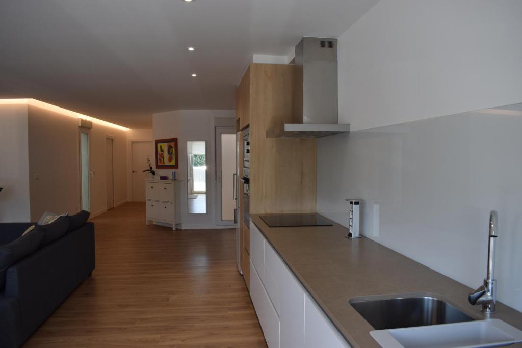 Kuchyňa alebo kuchynka v ubytovaní Nuevo apartamento céntrico junto al mar